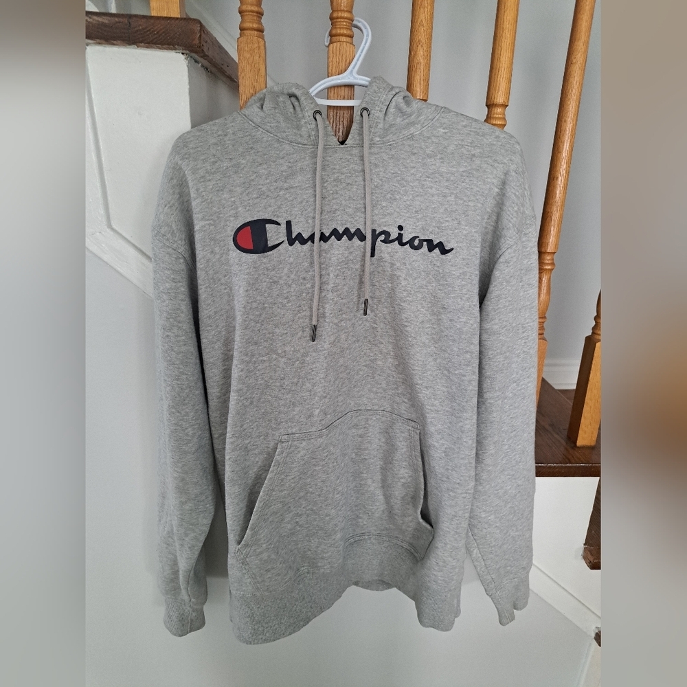 Champion Sweater Large